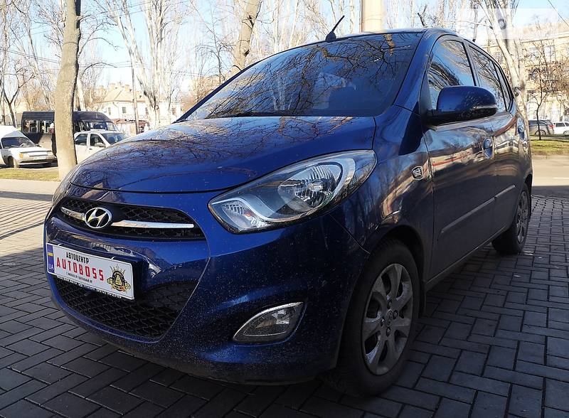 Хетчбек Hyundai i10 2011 в Миколаєві