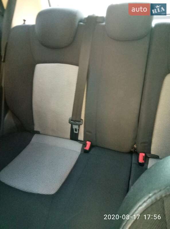 Хэтчбек Hyundai i10 2008 в Долинской фото 51 Хэтчбек Hyundai i10 2008 в Долинской