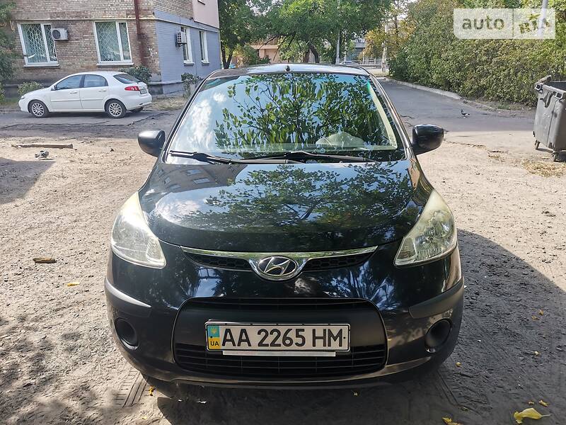 Хэтчбек Hyundai i10 2008 в Киеве