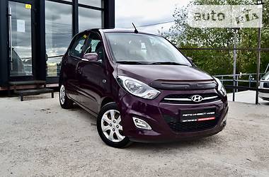 Хэтчбек Hyundai i10 2011 в Киеве