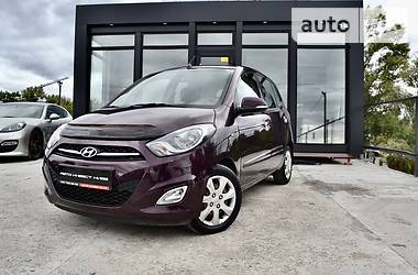 Хэтчбек Hyundai i10 2011 в Киеве