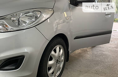 Хэтчбек Hyundai i10 2013 в Хмельницком