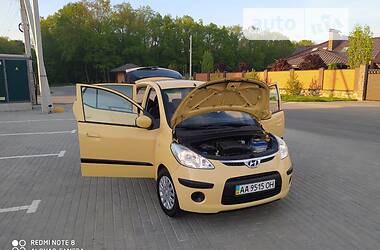 Хэтчбек Hyundai i10 2009 в Виннице