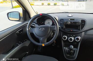 Хэтчбек Hyundai i10 2009 в Виннице