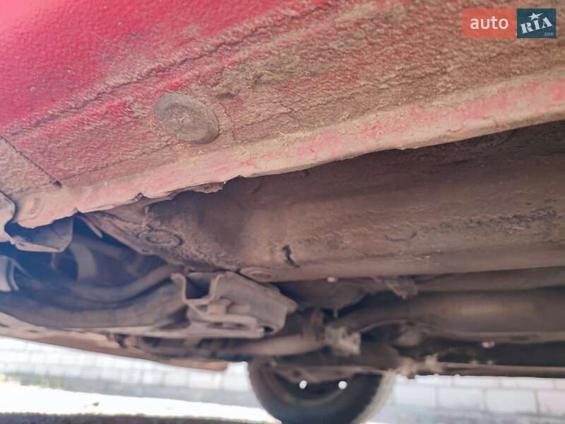 Хэтчбек Hyundai i10 2010 в Черняхове