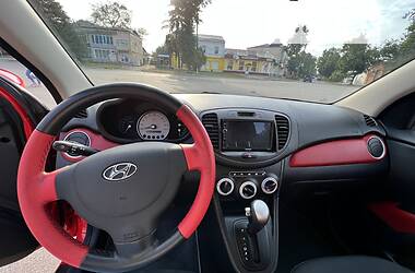 Хэтчбек Hyundai i10 2008 в Полтаве