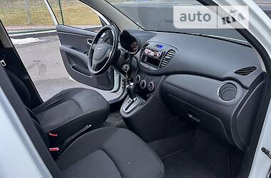 Хэтчбек Hyundai i10 2012 в 