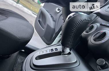 Хэтчбек Hyundai i10 2012 в 