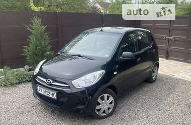 Хетчбек Hyundai i10 2011 в Харкові