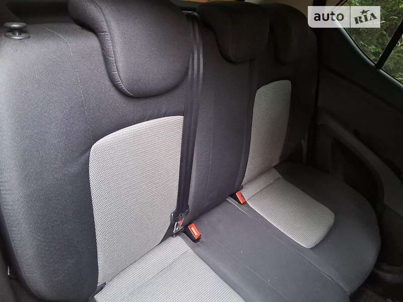 Хэтчбек Hyundai i10 2009 в Львове фото 23 Хэтчбек Hyundai i10 2009 в Львове