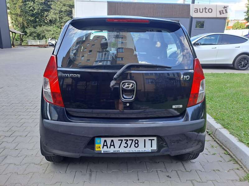 Хетчбек Hyundai i10 2009 в Хмельницькому