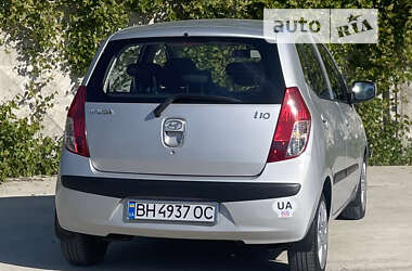 Хэтчбек Hyundai i10 2008 в Одессе