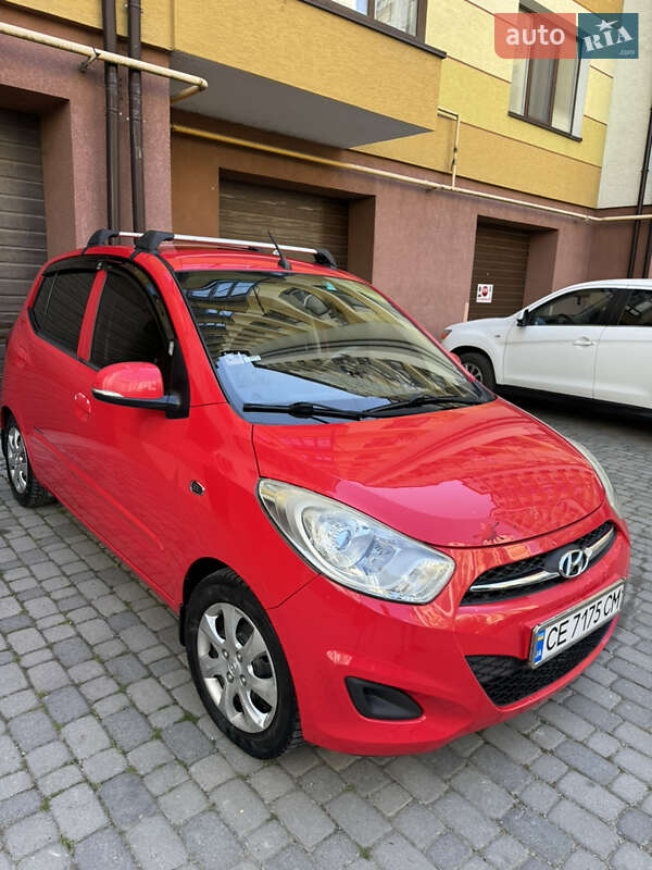 Хэтчбек Hyundai i10 2010 в Ивано-Франковске