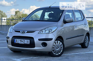 Хэтчбек Hyundai i10 2008 в Киеве