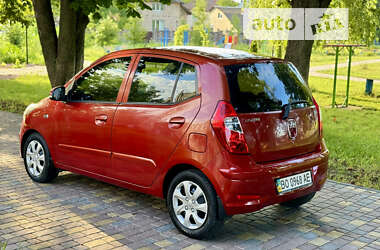 Хетчбек Hyundai i10 2012 в Рівному