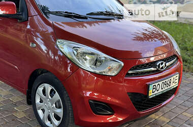 Хетчбек Hyundai i10 2012 в Рівному