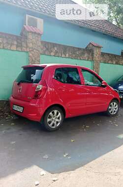 Hyundai i10 2011