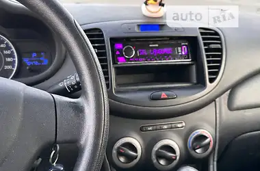 Hyundai i10 2013