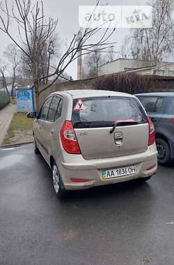 Хэтчбек Hyundai i10 2013 в Чернигове