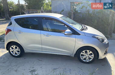 Хэтчбек Hyundai i10 2015 в Рени
