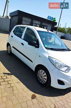 Hyundai i10 2012 Hyundai i10 2012