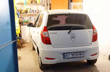 Хетчбек Hyundai i10 2011 в Черкасах