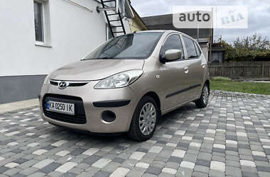 Хетчбек Hyundai i10 2008 в Лубнах