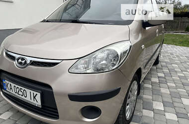 Хетчбек Hyundai i10 2008 в Лубнах