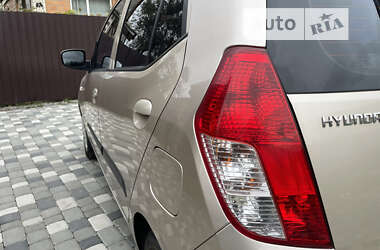 Хетчбек Hyundai i10 2008 в Лубнах