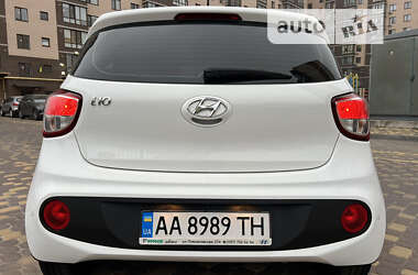 Хэтчбек Hyundai i10 2019 в Киеве