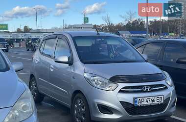 Хетчбек Hyundai i10 2013 в Києві