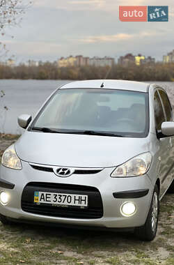 Хэтчбек Hyundai i10 2008 в Киеве