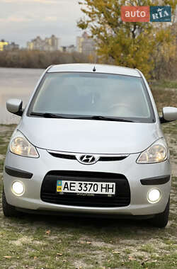 Хэтчбек Hyundai i10 2008 в Киеве