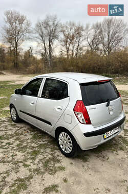 Хэтчбек Hyundai i10 2008 в Киеве