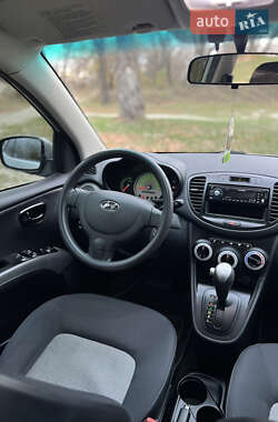 Хэтчбек Hyundai i10 2008 в Киеве