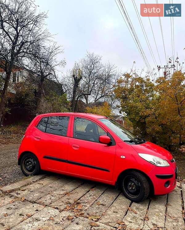 Хэтчбек Hyundai i10 2008 в Харькове