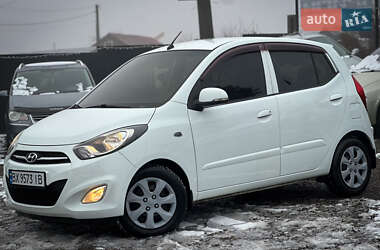 Хэтчбек Hyundai i10 2012 в Хмельницком