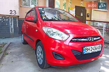 Хэтчбек Hyundai i10 2013 в Одессе