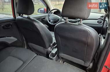 Хэтчбек Hyundai i10 2011 в Кропивницком