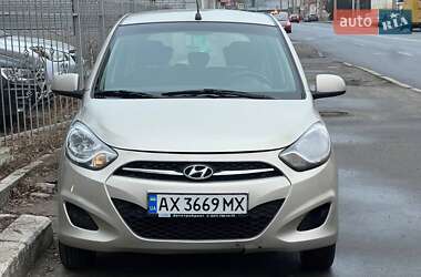 Хэтчбек Hyundai i10 2013 в Харькове