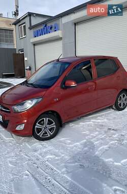 Hyundai i10 2012