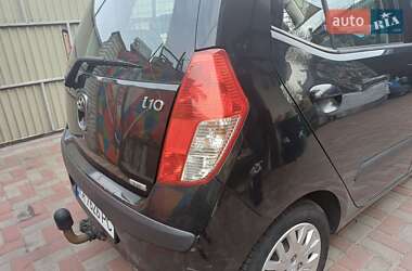 Хетчбек Hyundai i10 2010 в Києві