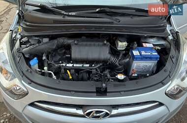 Хетчбек Hyundai i10 2013 в 