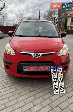 Хэтчбек Hyundai i10 2009 в Черновцах