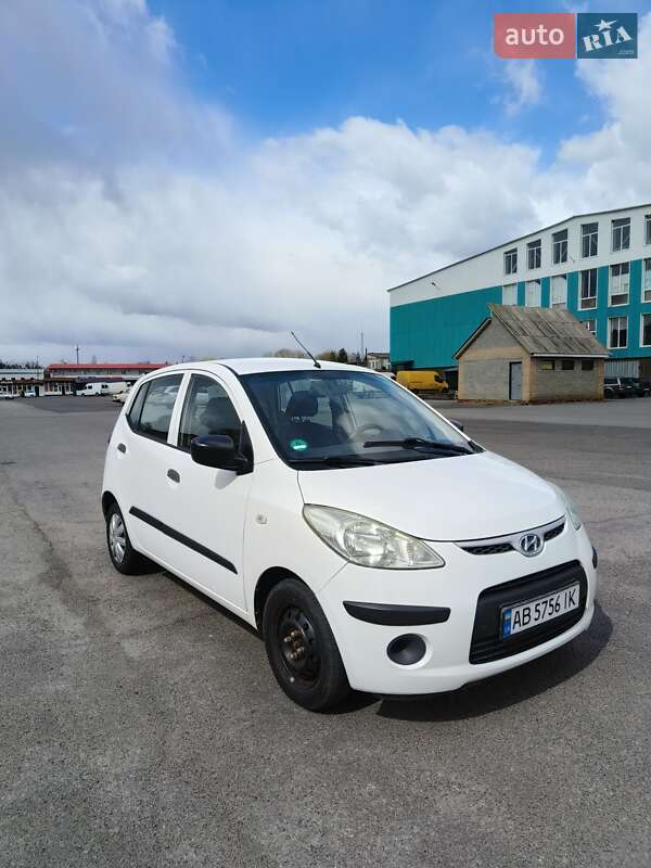 Хэтчбек Hyundai i10 2009 в Тульчине