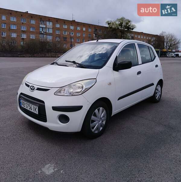 Хэтчбек Hyundai i10 2009 в Тульчине