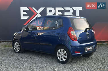 Хетчбек Hyundai i10 2013 в 