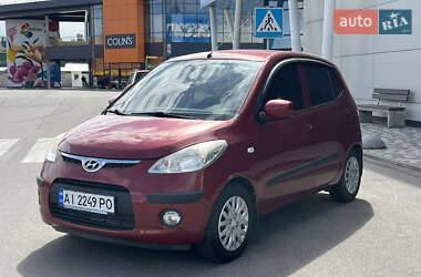 Хэтчбек Hyundai i10 2008 в 
