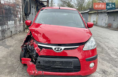 Хэтчбек Hyundai i10 2008 в Киеве