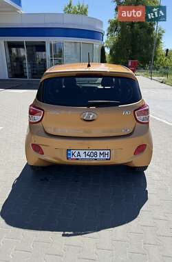 Хэтчбек Hyundai i10 2014 в 